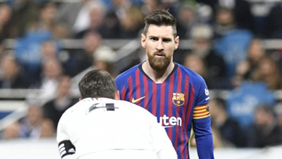 Terlibat Insiden dengan Messi, Ramos Akui Tak Sengaja